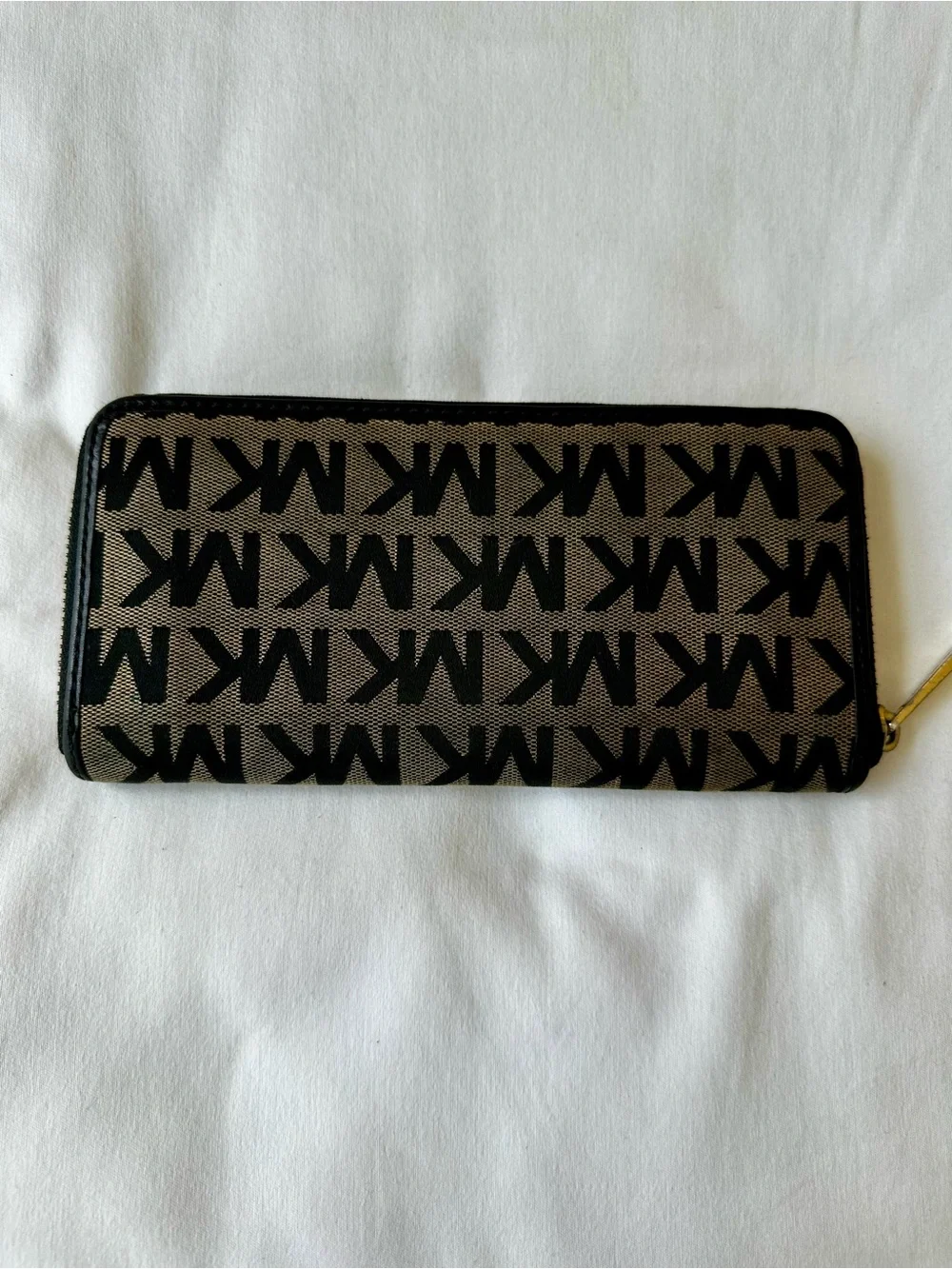 Michael Kors Black Brown MK Logo Zip Around Continental Wallet